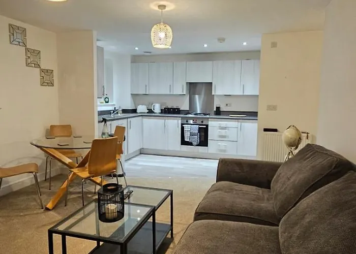 Luxe 2 Bed דירה לידס